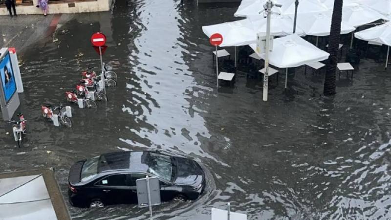 WATCH: Cars submerged and streets underwater as freak storm hits Andalucia