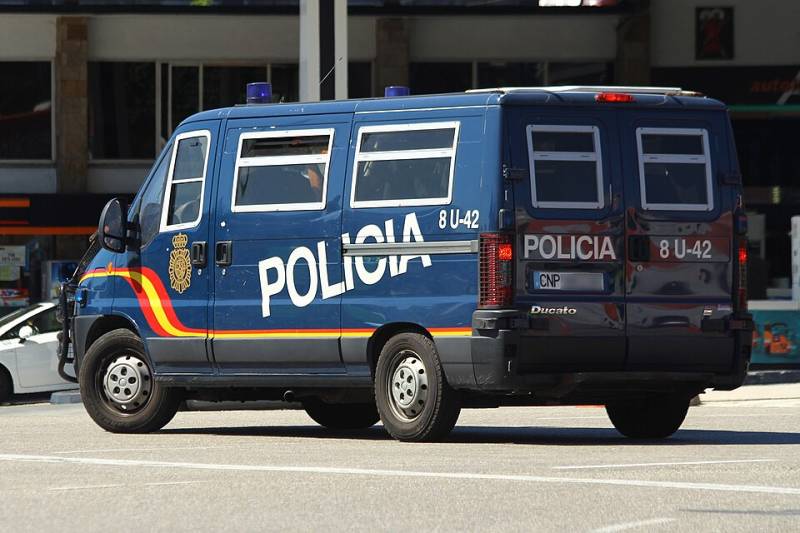 Police call for more resources after Isla Mayor drug raid leaves officer wounded