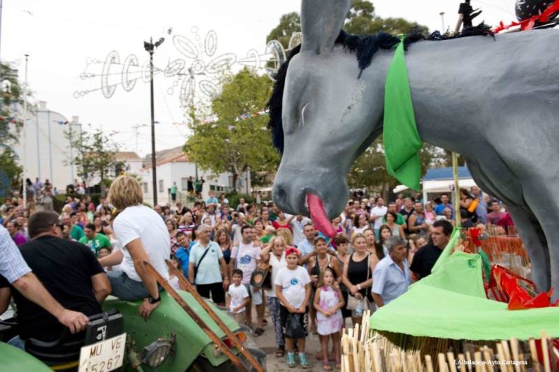 July 25 to August 16 Annual fiestas in the Cartagena village of Perín