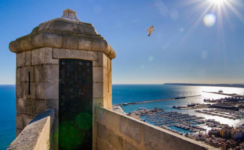 Alicante's Santa Bárbara Castle to regain city centre access after 25 years