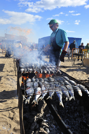 The Romería and annual sardine festival of Bolnuevo
