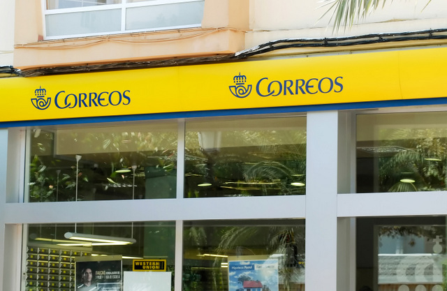 Spanish News Today - Correos Aims To Compete For Internet Business