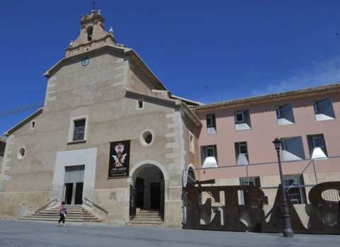 Biblioteca Municipal Padre Salmerón