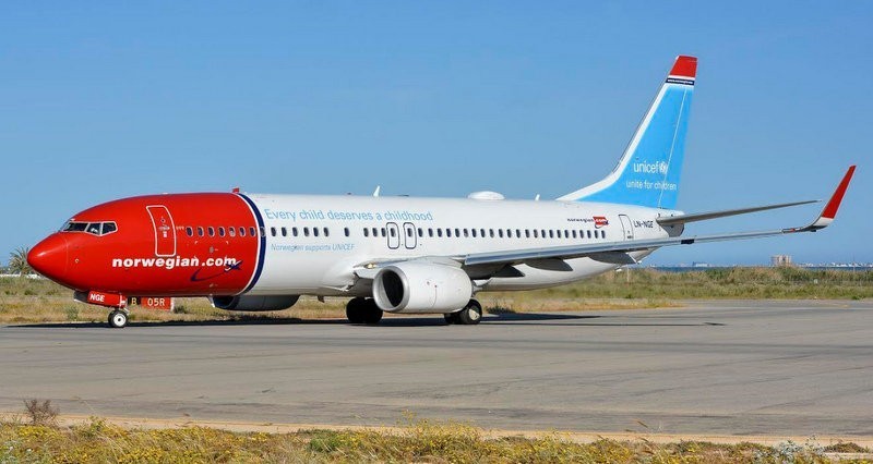 <span style='color:#780948'>ARCHIVED</span> - Ready for the first flights at Corvera in January: the regional press begins to comment on the schedules for summer 2019