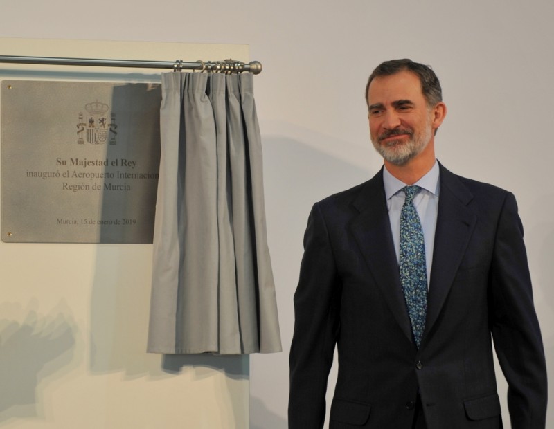 <span style='color:#780948'>ARCHIVED</span> - King Felipe of Spain declares Corvera airport open
