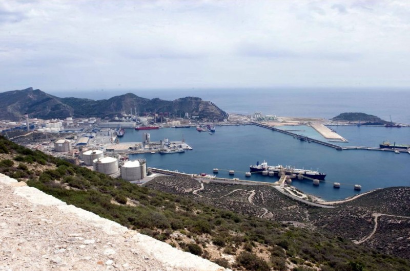 Cartagena port authority begins work on extension