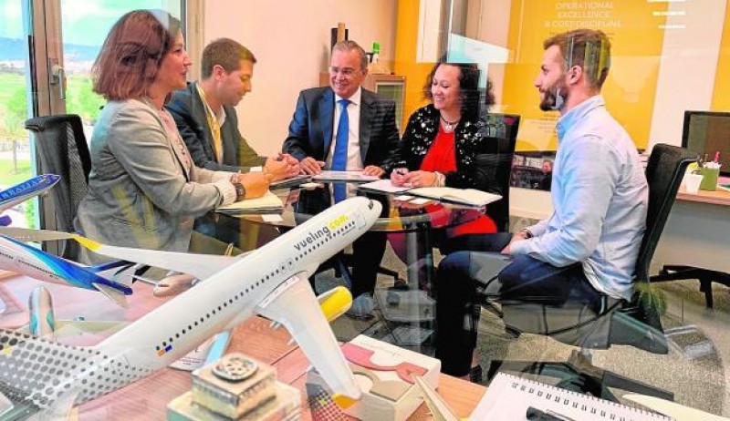 Vueling weighs up Corvera-Barcelona flight proposal