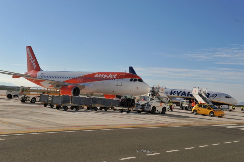 <span style='color:#780948'>ARCHIVED</span> - 16,000 passengers fewer at Corvera airport during August