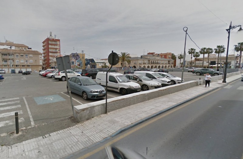 ! Murcia Today Charges To Be Introduced At Free Car Park In The
