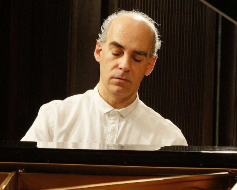 <span style='color:#780948'>ARCHIVED</span> - 3rd June, Miguel Ituarte plays Beethoven piano sonatas at the Auditorio Víctor Villegas in Murcia