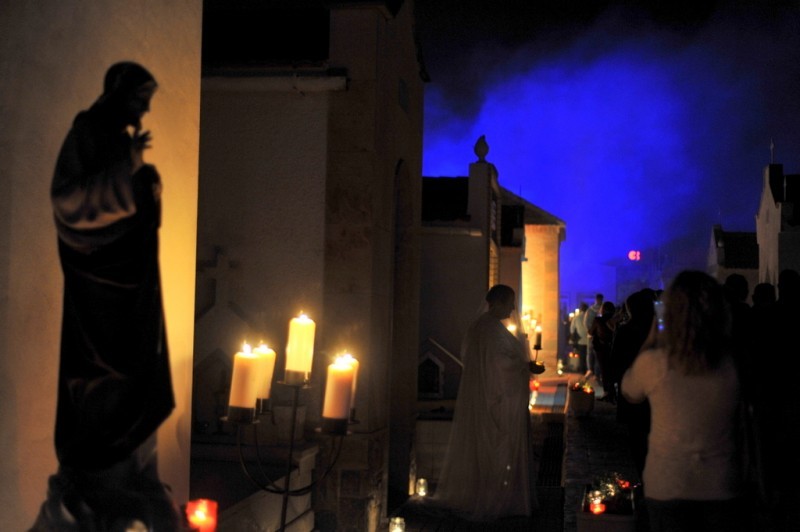 <span style='color:#780948'>ARCHIVED</span> - Guided tours and drama performances banned in the cemeteries of the Region of Murcia