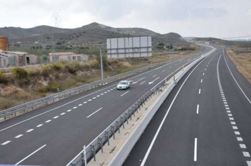<span style='color:#780948'>ARCHIVED</span> - Cartagena-Vera ghost motorway escapes national toll charge increases
