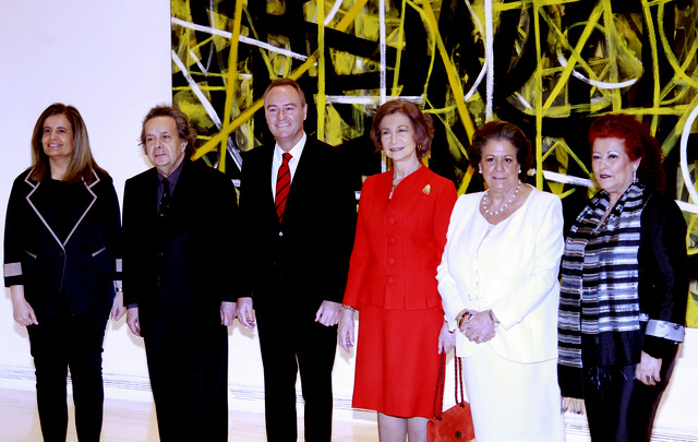 <span style='color:#780948'>ARCHIVED</span> - Queen Sofia inaugurates 25th Anniversary exhibition at the IVAM, Valencia