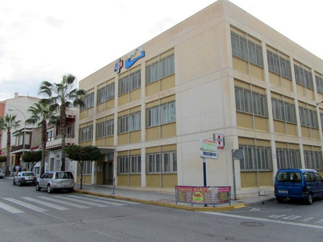 Health Centre and pharmacies, San Miguel de Salinas