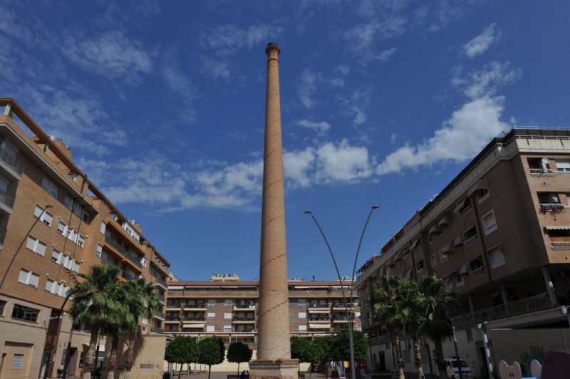 The industrial chimneys of Molina de Segura