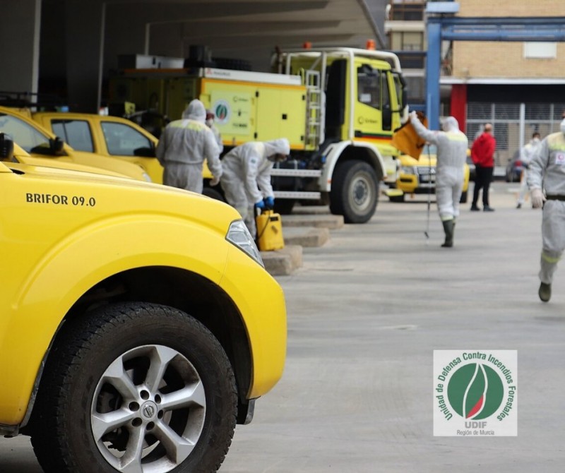 <span style='color:#780948'>ARCHIVED</span> - Murcia Region mobilises forestry fire fighters to disinfect public spaces