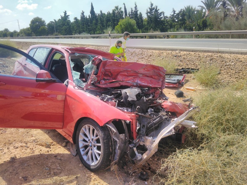 <span style='color:#780948'>ARCHIVED</span> - Two injured in crash on the AP-7 by Los Alcázares exit