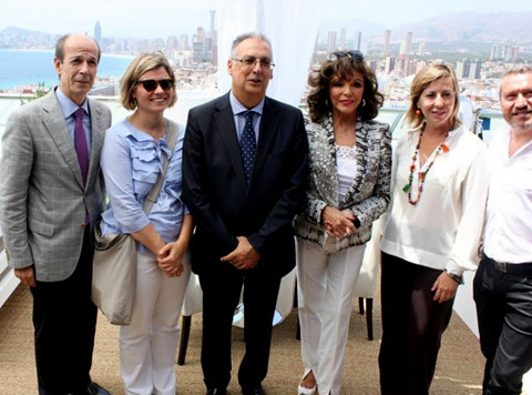 <span style='color:#780948'>ARCHIVED</span> - Joan Collins filming in Benidorm