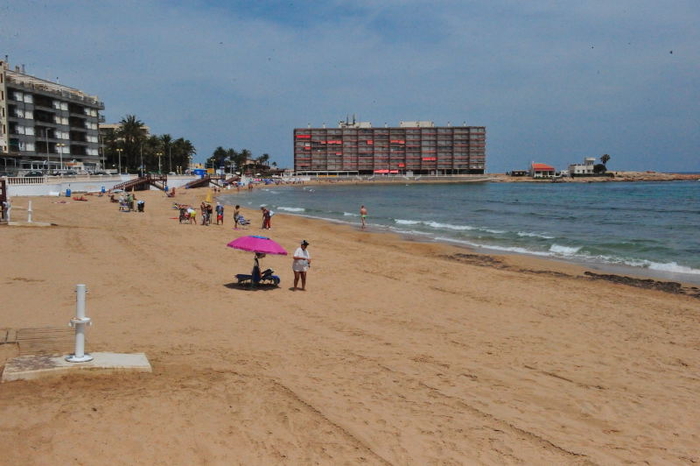 Playa de Los Locos, a long sandy beach in central Torrevieja