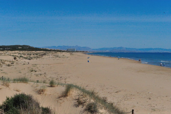 Playa de la Mata, the largest beach in Torrevieja