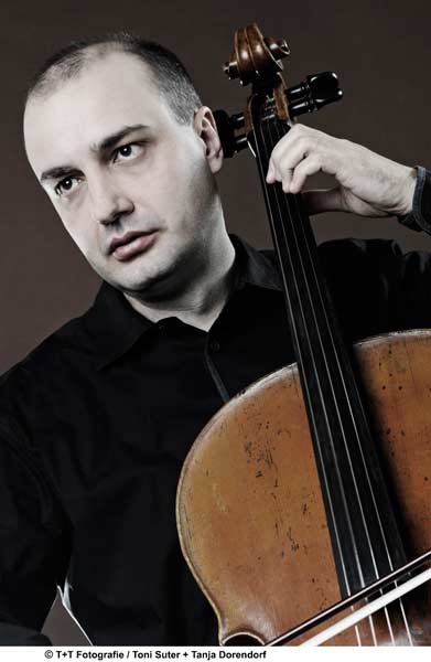 <span style='color:#780948'>ARCHIVED</span> - 3rd July, free cello recital in Orihuela, Denis Severin