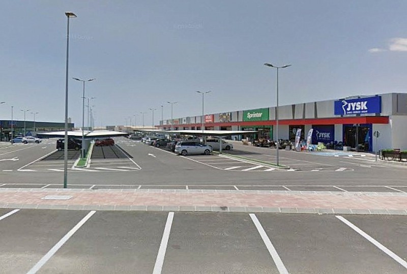 <span style='color:#780948'>ARCHIVED</span> - Mazarrón shopping park and Los Alcázares hotel purchased by Hungarian investors