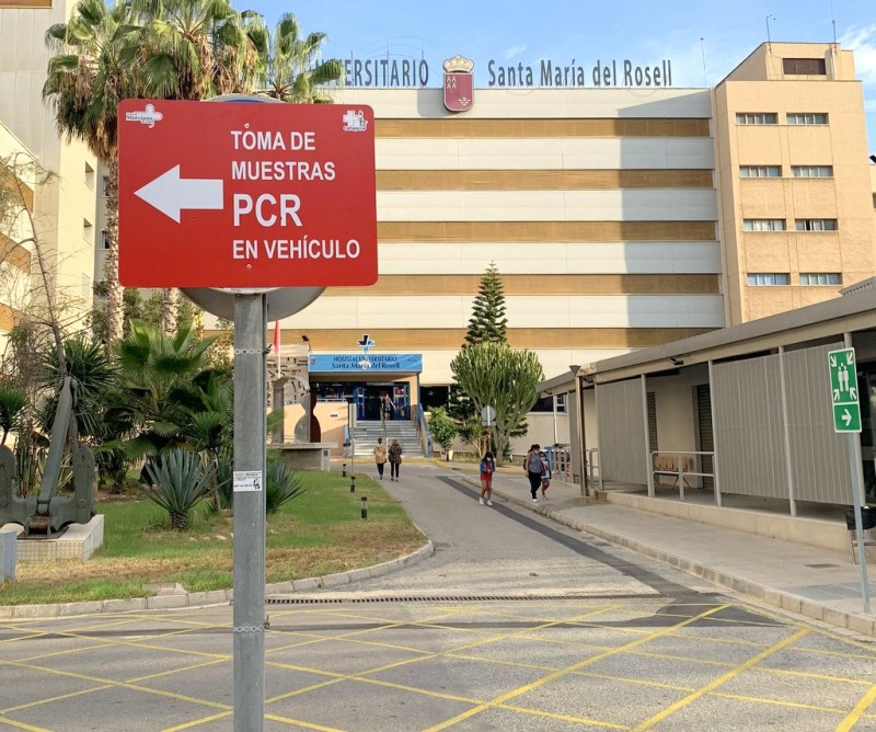 <span style='color:#780948'>ARCHIVED</span> - Visitors and companions not allowed at Santa Lucía and Rosell Hospitals