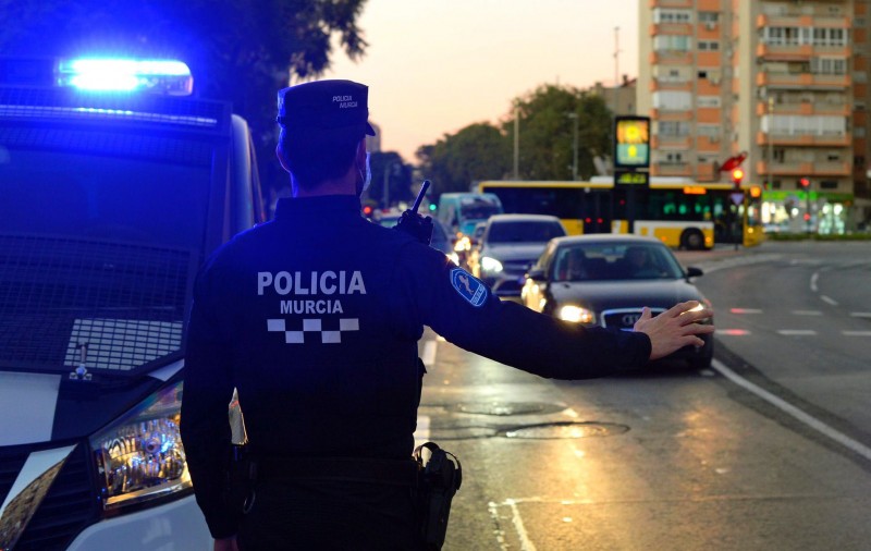 <span style='color:#780948'>ARCHIVED</span> - Murcia city police fine 252 people for covid infractions just on Tuesday