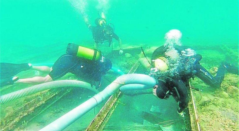 <span style='color:#780948'>ARCHIVED</span> - 2700-year-old Phoenician shipwreck to be removed from the seabed in Puerto de Mazarrón