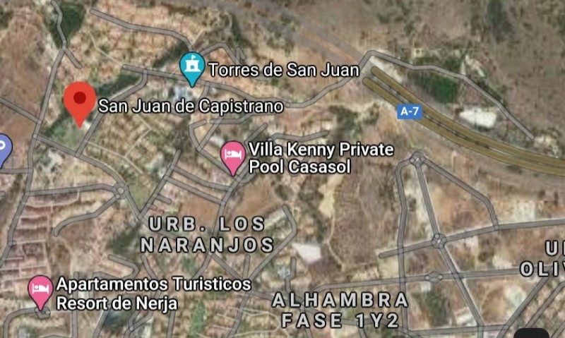 <span style='color:#780948'>ARCHIVED</span> - Elderly Briton dies and wife badly injured in Nerja, Malaga after falling into a ditch