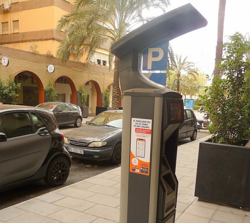 <span style='color:#780948'>ARCHIVED</span> - Parking meters back to normal in Almeria city as of Monday