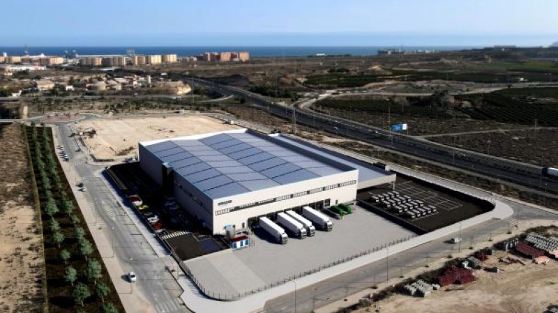 <span style='color:#780948'>ARCHIVED</span> - New Amazon logistical centre in Alicante by the summer
