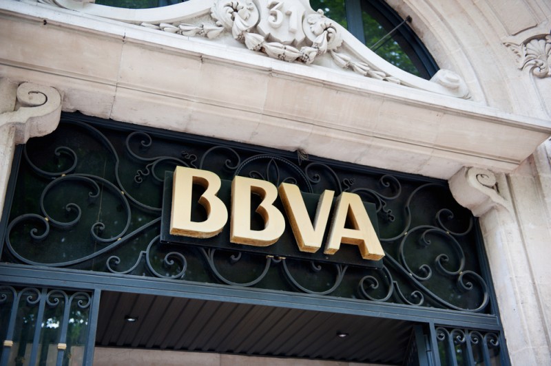 <span style='color:#780948'>ARCHIVED</span> - BBVA plans nearly 4,000 staff redundancies and 530 office closures across Spain