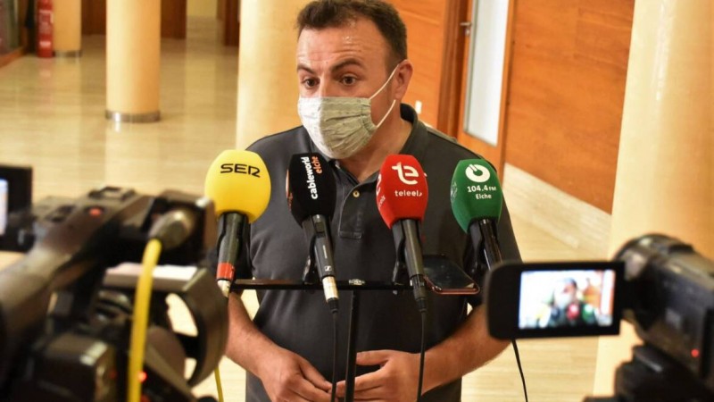 <span style='color:#780948'>ARCHIVED</span> - Elche ramps up Covid control measures as 5,000 football fans prepare for Saturday fixture