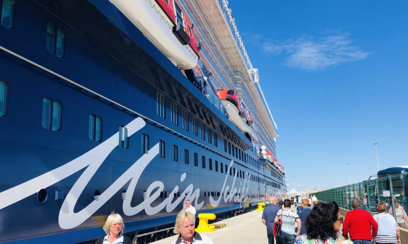 <span style='color:#780948'>ARCHIVED</span> - First cruise ship for 15 months will dock in Valencia on June 27