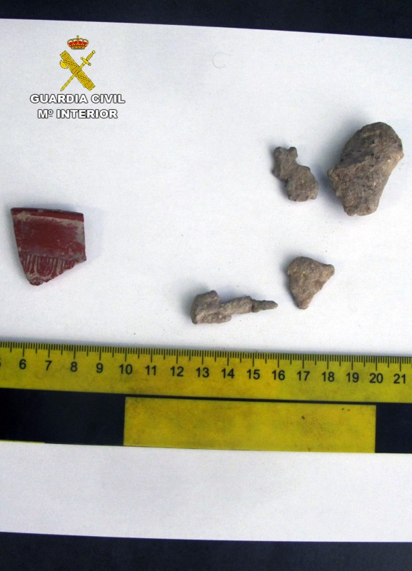 <span style='color:#780948'>ARCHIVED</span> - Man caught using metal detector and pickaxe on archaeological site in Lorca arrested