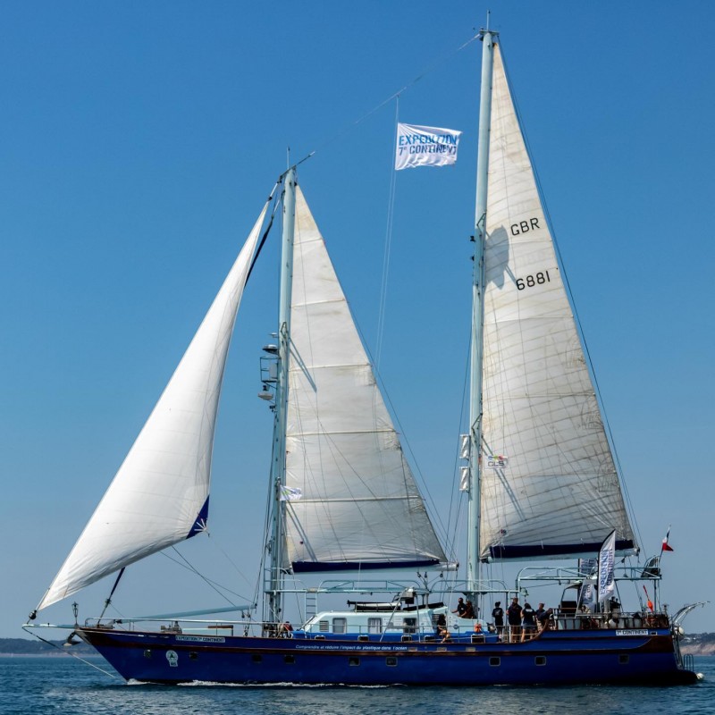 <span style='color:#780948'>ARCHIVED</span> - Oceanographic boat in Malaga on mission to raise awareness about plastic waste in the sea