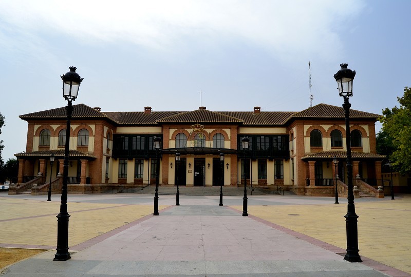 <span style='color:#780948'>ARCHIVED</span> - Campillos in Malaga postpones popular August feria but announces programme of cultural activities