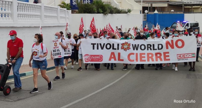 <span style='color:#780948'>ARCHIVED</span> - Workers at Tivoli World in Benalmadena stage another protest, calling for reopening of the park