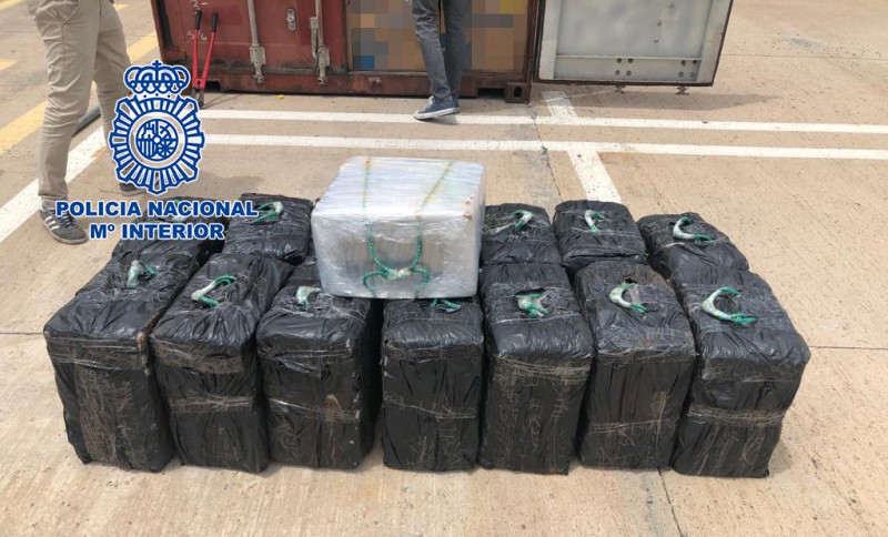 <span style='color:#780948'>ARCHIVED</span> - Police intercept 450 kilos of cocaine en-route to Valencia in shipping container