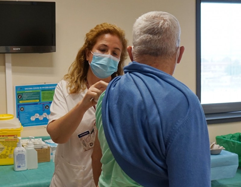 <span style='color:#780948'>ARCHIVED</span> - First large-scale vaccination point opens in Benalmadena