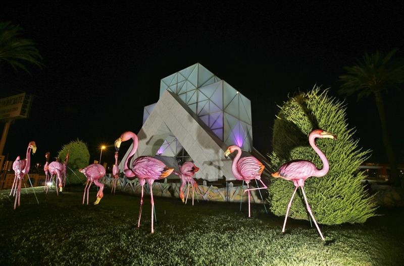 <span style='color:#780948'>ARCHIVED</span> - Emblematic flamingos adorn Torrevieja roundabout