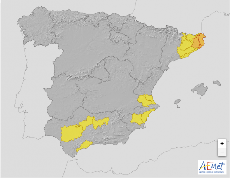 <span style='color:#780948'>ARCHIVED</span> - Yellow heat warning for temperatures of 38 in Murcia, Wednesday, August 4