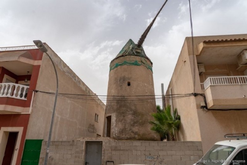<span style='color:#780948'>ARCHIVED</span> - Historic windmill in El Algar to be restored