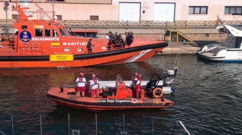 Three more migrant boats intercepted off the coast of Murcia
