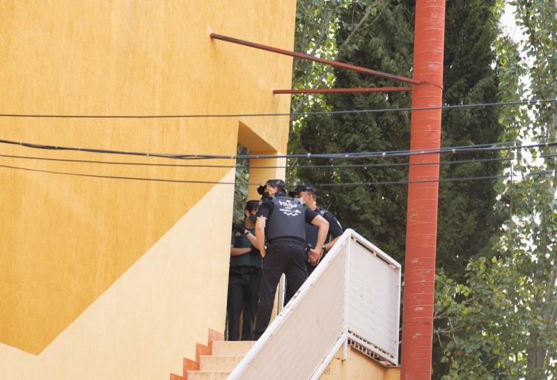 <span style='color:#780948'>ARCHIVED</span> - Police operation in Caravaca against illegal squatter use of public utilities