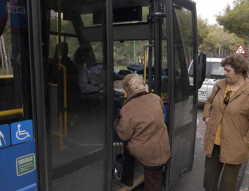 <span style='color:#780948'>ARCHIVED</span> - Denia loses direct bus links to Alicante as majority of routes are slashed