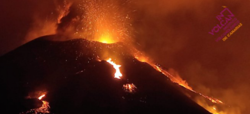 <span style='color:#780948'>ARCHIVED</span> - Five lava sources as the La Palma volcano continues its onslaught