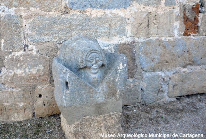 <span style='color:#780948'>ARCHIVED</span> - Gothic arch supports to be put on display in Cartagena castle museum