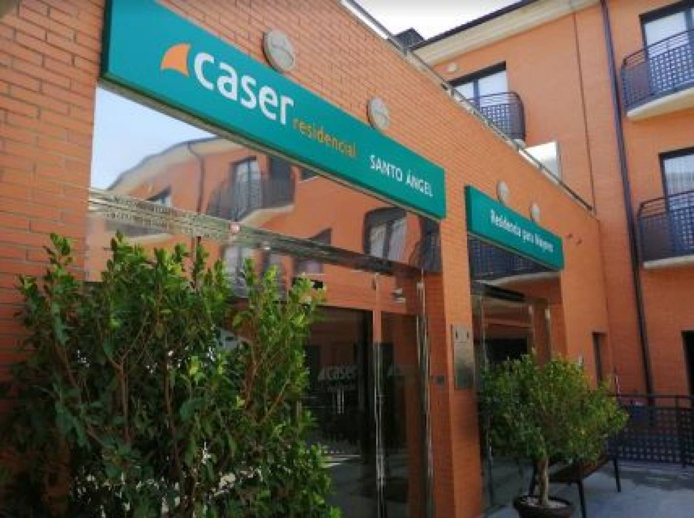 Caser Residencial Santo Ángel care home for the elderly in Murcia